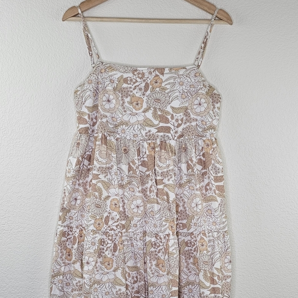 Charlie Holiday Isabella Maxi Tiered Dress 2 - Picture 4 of 14